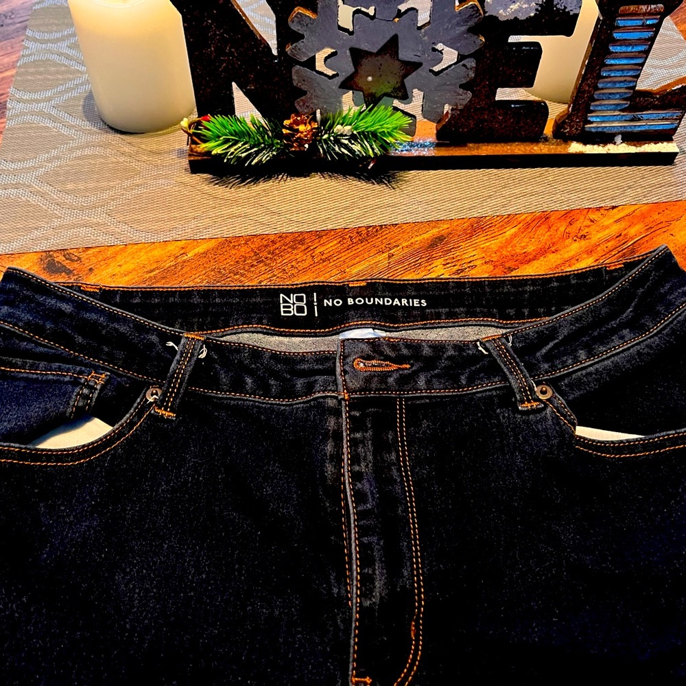 Size 17 NO BOUNDARIES STRAIGHT LEG DARK BLUE JEANS